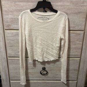 Aeropostale Cream Ribbed Long Sleeve Crop Top
